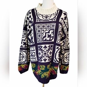 IVY Hand Vintage-Inspired Knit Turtleneck‎ Sweater - Purple and White